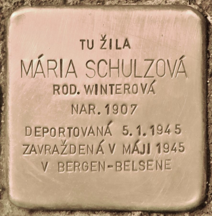 Stolperstein Márie Schulzovej pred Zeleným stromom